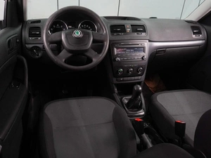 Внедорожник Skoda Yeti 2011 года, 749000 рублей, Воронеж