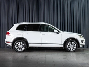 Внедорожник Volkswagen Touareg 2016 года, 2975070 рублей, Волгоград