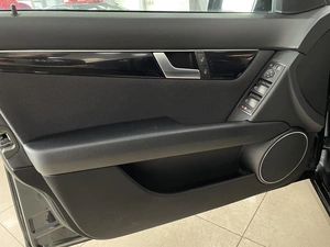 Седан Mercedes-benz C-класс 2011 года, 1327000 рублей, Солонцы