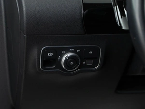 Хетчбэк Mercedes-benz B-класс 2019 года, 1897077 рублей, Москва