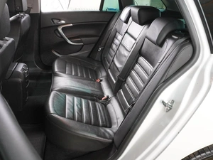 Универсал Opel Insignia 2013 года, 1339000 рублей, Воронеж