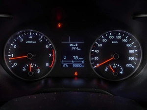 Хетчбэк Kia Rio X-Line 2018 года, 1349000 рублей, Воронеж