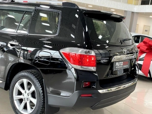 Внедорожник Toyota Highlander 2011 года, 1987000 рублей, Солонцы