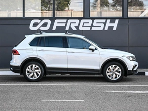 Внедорожник Volkswagen Tiguan 2020 года, 2969000 рублей, Кирилловка