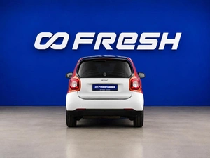 Хетчбэк Smart Fortwo 2016 года, 948023 рублей, Москва