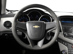 Седан Chevrolet Cruze 2012 года, 629900 рублей, Казань