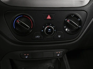 Седан Hyundai Solaris 2019 года, 1288000 рублей, Ставрополь