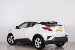 Внедорожник Toyota C-HR 2019 года, 2099000 рублей, Красноярск