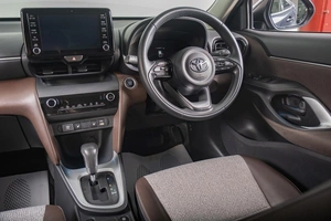 Внедорожник Toyota Yaris Cross 2020 года, 2299000 рублей, Томск