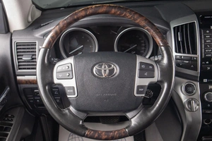 Внедорожник Toyota Land Cruiser 2013 года, 3699000 рублей, Оренбург