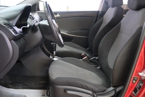 Седан Hyundai Solaris 2011 года, 769000 рублей, Омск