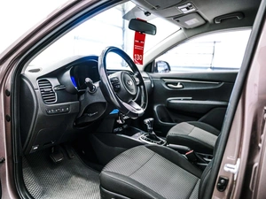 Седан Kia Rio 2018 года, 1495000 рублей, Красноярск