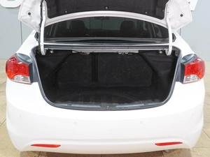 Седан Hyundai Avante 2011 года, 1199000 рублей, Воронеж