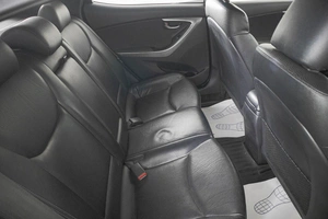 Седан Hyundai Avante 2011 года, 919000 рублей, Кемерово
