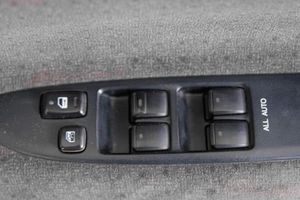 Минивэн Toyota Ipsum 2001 года, 1039000 рублей, Кемерово