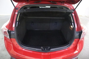 Хэтчбек Mazda 3 2010 года, 930000 рублей, Брянск