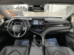 Седан Toyota Camry 2021 года, 3697000 рублей, Солонцы