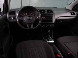 Седан Volkswagen Polo 2016 года, 1136000 рублей, Воронеж