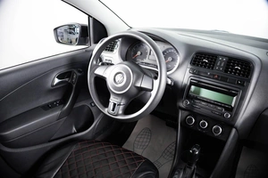 Седан Volkswagen Polo 2012 года, 690000 рублей, Пермь