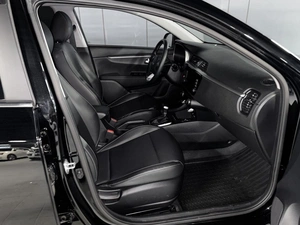 Хетчбэк Kia Rio X 2022 года, 2120000 рублей, Санкт-Петербург