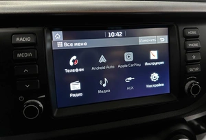 Хетчбэк Kia Rio X-Line 2019 года, 1437000 рублей, Красноярск