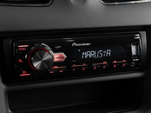 Хетчбэк Renault Sandero 2017 года, 879000 рублей, Тюмень