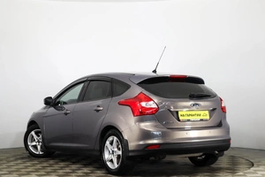 Хетчбэк Ford Focus 2013 года, 1049000 рублей, Пермь