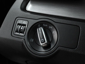 Универсал Volkswagen Passat 2011 года, 937000 рублей, Воронеж