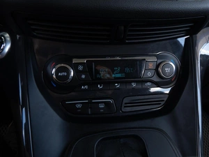 Внедорожник Ford Kuga 2016 года, 1512000 рублей, Волгоград