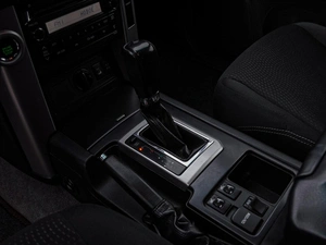 Внедорожник Toyota Land Cruiser Prado 2012 года, 2625000 рублей, Волгоград