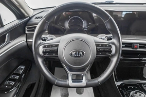 Седан Kia K5 2020 года, 2749000 рублей, Барнаул