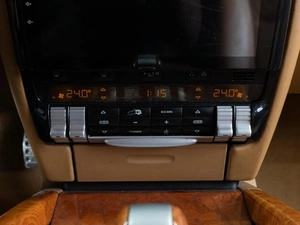 Внедорожник Porsche Cayenne Turbo 2007 года, 1770000 рублей, Тюмень