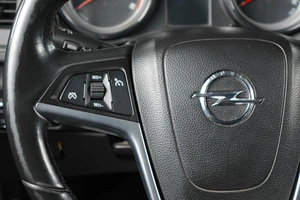 Хетчбэк Opel Astra 2011 года, 719000 рублей, Тюмень