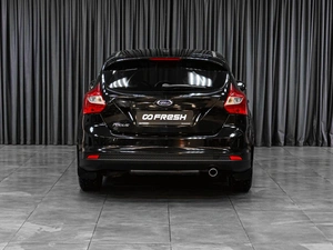 Хетчбэк Ford Focus 2012 года, 919000 рублей, Тюмень