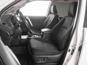 Внедорожник Toyota Land Cruiser Prado 2019 года, 4859000 рублей, Тюмень