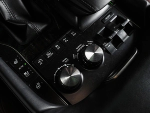 Внедорожник Lexus LX 2018 года, 7849000 рублей, Воронеж