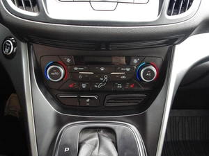 Внедорожник Ford Kuga 2018 года, 1759000 рублей, Владимир