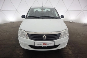 Седан Renault Logan 2015 года, 795000 рублей, Орёл