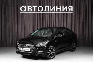 Седан Hyundai Solaris 2017 года, 1079000 рублей, Красноярск