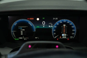 Седан Toyota Camry 2026 года, 4549000 рублей, Петрозаводск