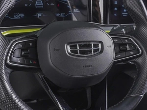 Внедорожник Geely Coolray 2023 года, 2030000 рублей, Ростов-на-Дону