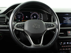 Лифтбек Volkswagen Polo 2020 года, 1847444 рублей, Москва