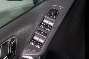 Внедорожник Volkswagen Tiguan 2010 года, 1489000 рублей, Сургут