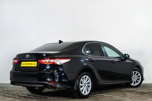 Седан Toyota Camry 2021 года, 2649000 рублей, Сургут