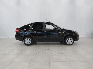 Лифтбек ВАЗ (LADA) Granta 2023 года, 785000 рублей, Калуга