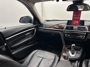 Седан BMW 3 серия 2017 года, 1599000 рублей, Красноярск