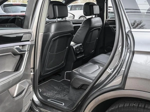 Внедорожник Volkswagen Touareg 2019 года, 4899000 рублей, Кирилловка