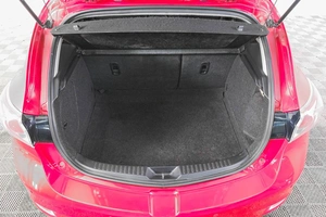 Хетчбэк Mazda 3 2013 года, 939000 рублей, Кемерово