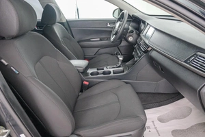 Седан Kia Optima 2017 года, 1949000 рублей, Красноярск