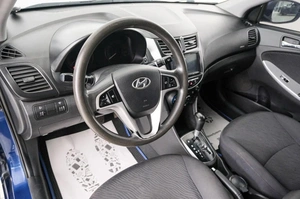 Седан Hyundai Solaris 2013 года, 899000 рублей, Красноярск